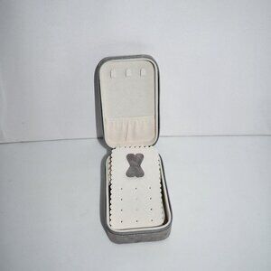 SANQIANWAN Luxury Mini Travel Portable PU Leather Jewelry Organizer Gray NWT